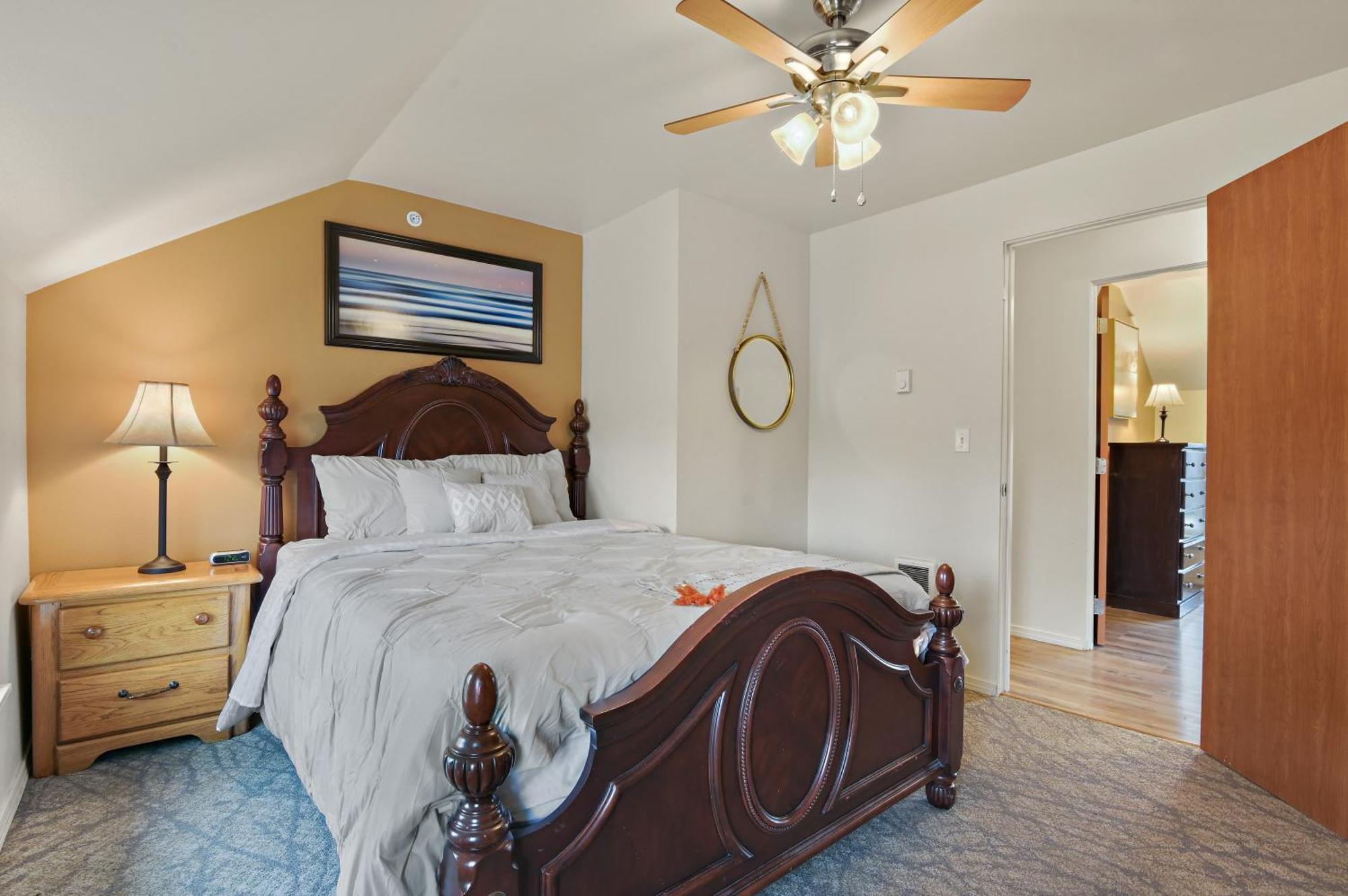 Maple Leaf Manor Suites Spokane Bagian luar foto